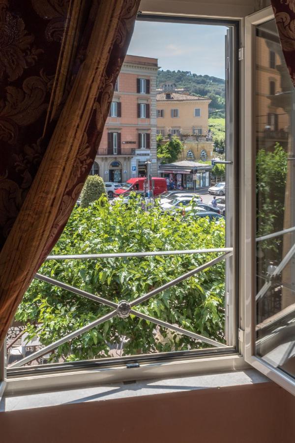 Antica Terrazza Frascati Bed & Breakfast Exterior photo